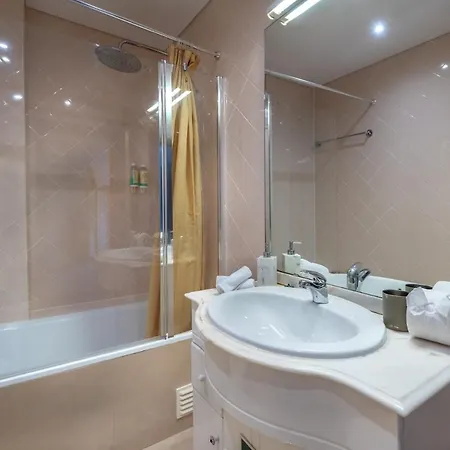 Place In The Sun - Private Hot Jacuzzi By Bedzy Albufeira